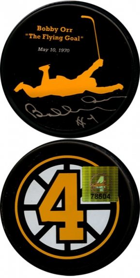 Bobby orr shop autographed puck