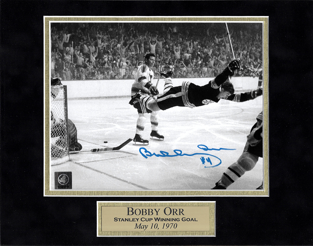 Bobby Orr Autographed Photo - Flying Goal 16x20 GREAT NORTH