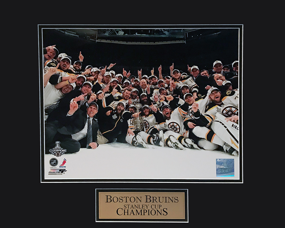 Boston Bruins 2011 Champions 10th Anniversary 18x24 Serigraph – Phenom  Gallery