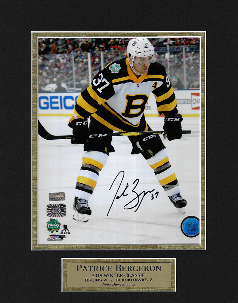 Patrice Bergeron Brad Marchand David Pastrnak Signed Autographed 2019 Winter Classic 16x20 