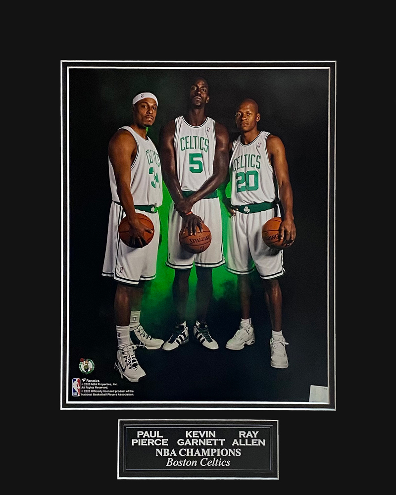 Sporting News  Kevin garnett, Basketball photography, Basketball players