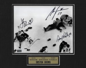 Milan Lucic Boston Bruins Signed 16x20 Photo Blood