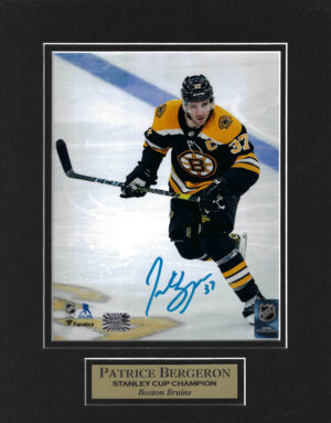 Patrice Bergeron Autograph Photo Faceoff Close Up 23x27 New England Picture  Authentication - New England Picture