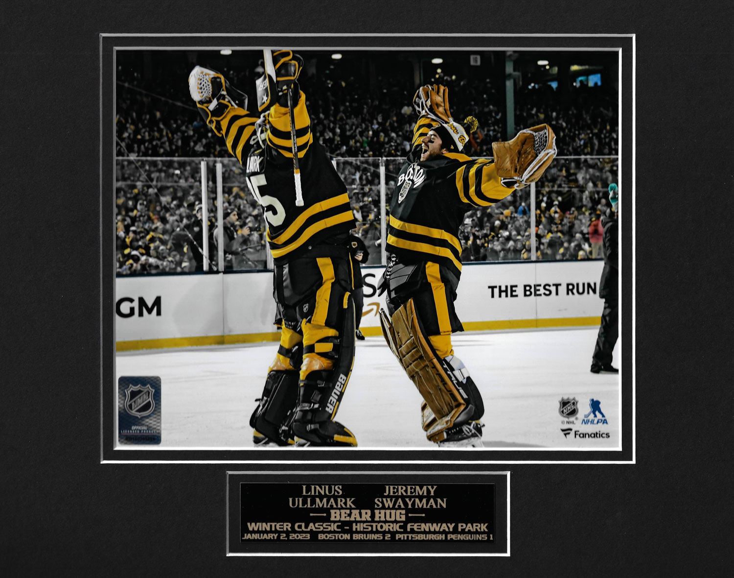 Jeremy Swayman And Linus Ullmark Win Hug Repeat Boston Bruins signatures  Shirt, hoodie, sweater, long sleeve and tank top